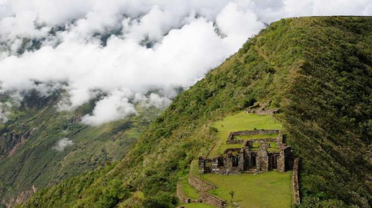 Ruines incas de Choquequirao dans les Andes péruviennes