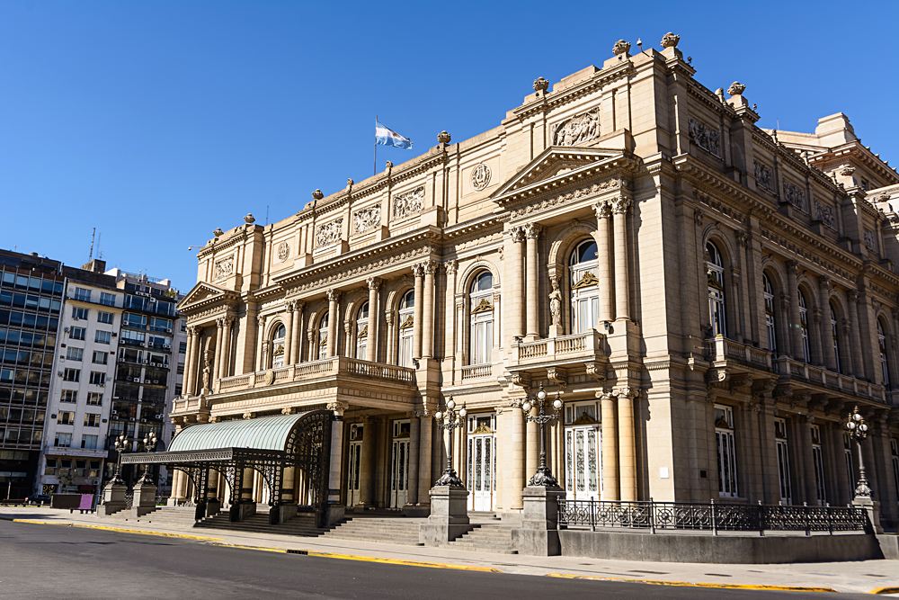 Rue animée de Buenos Aires