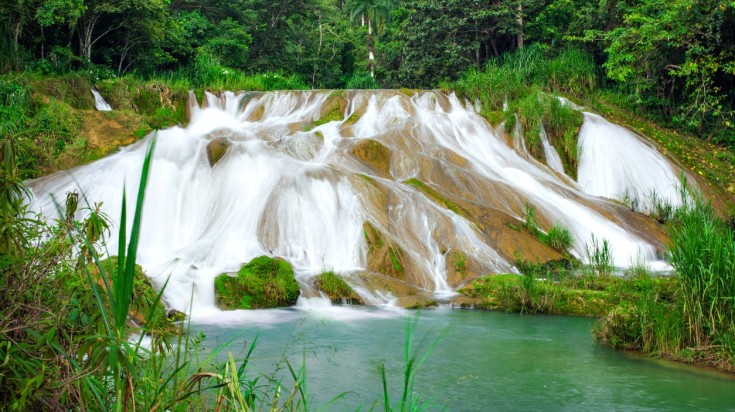 Cuba en septembre : paysages et villes coloniales en saison des pluies