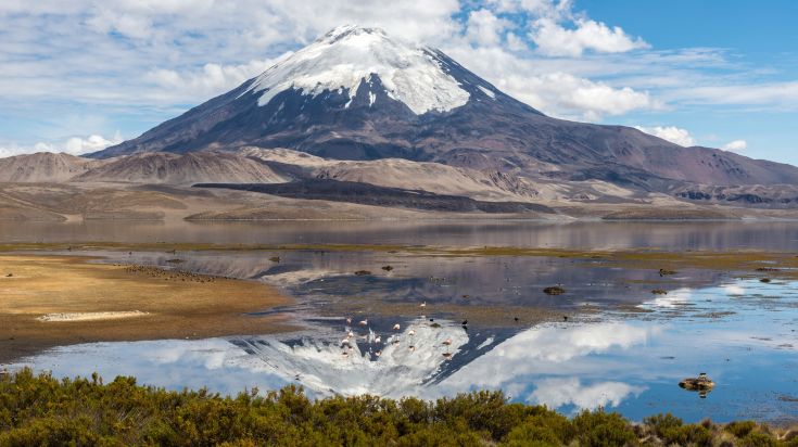 Volcan du Chili et son paysage de montagne