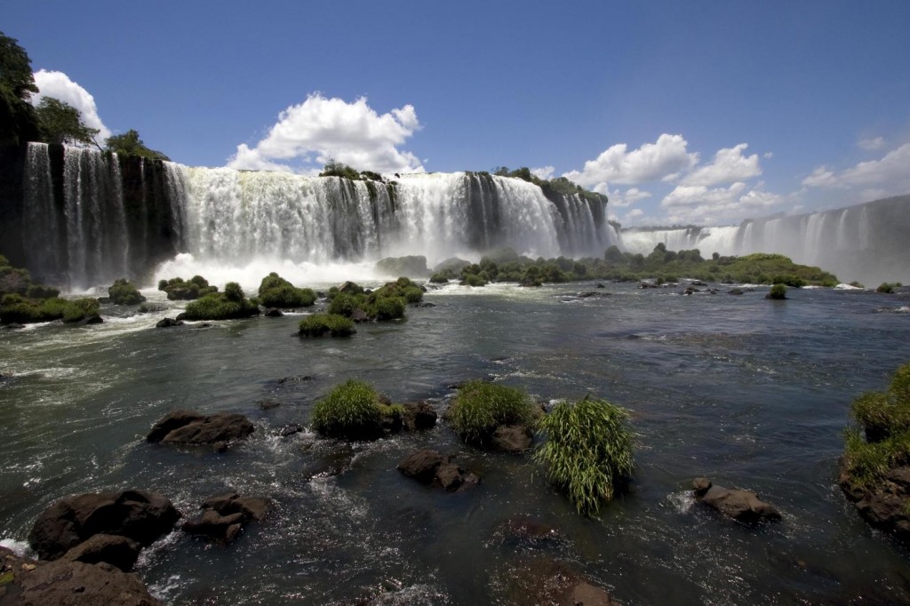 Chutes d&rsquo;Iguazú vues du côté brésilien