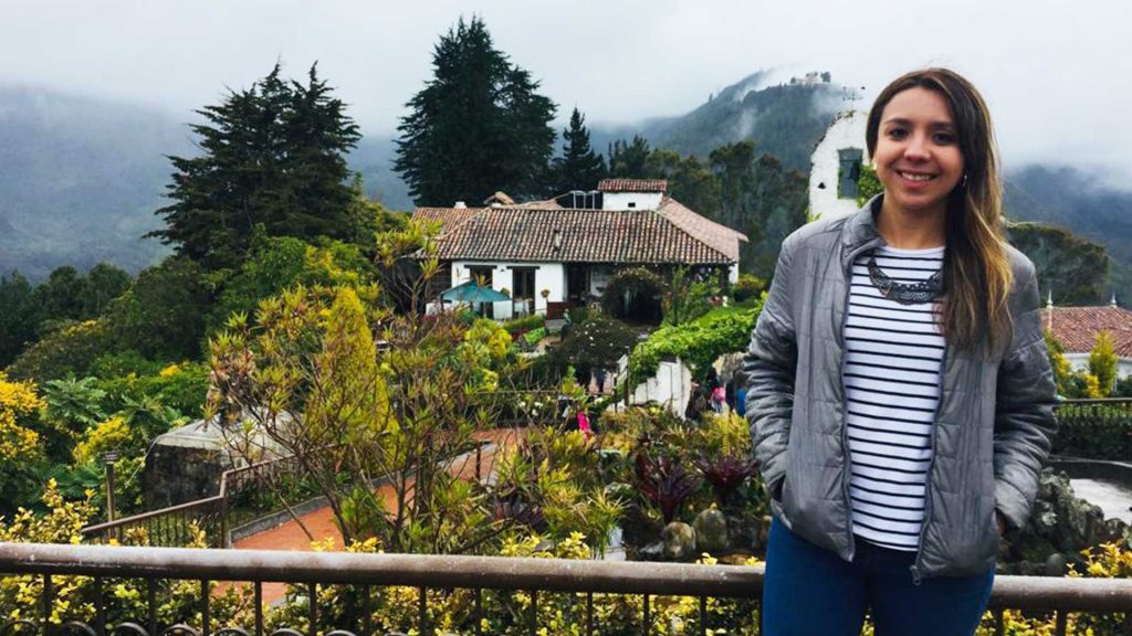 Place Bolívar et maisons coloniales du quartier de La Candelaria à Bogota