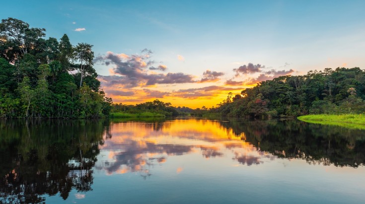Paysage andin de l’Équateur en juillet, en saison sèche