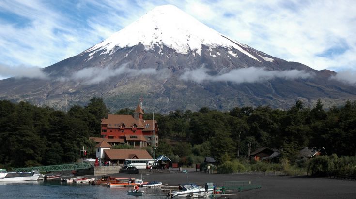 Volcan du Chili et son paysage de montagne