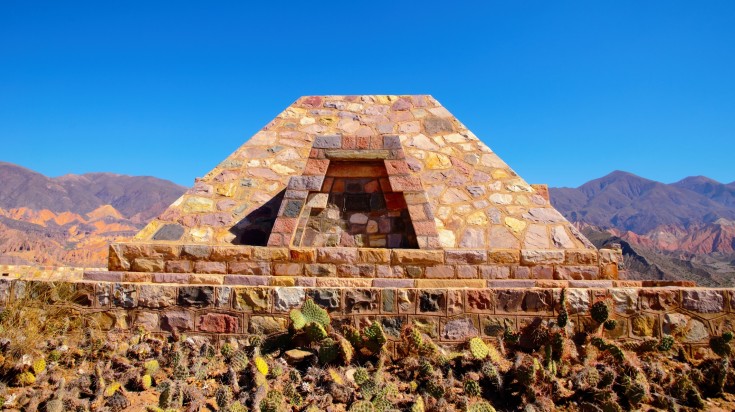 Montagne colorée de la Serranía de Hornocal