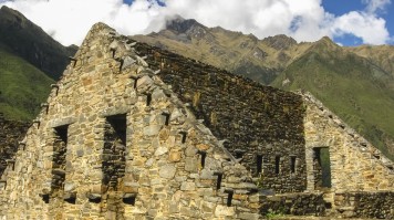 Ruines incas de Choquequirao dans les Andes péruviennes